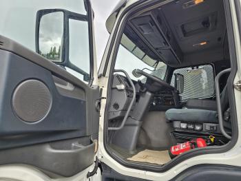 FM 500 6x2 / MACHINE TRANSPORT / HYDRAULIC RAMPS.